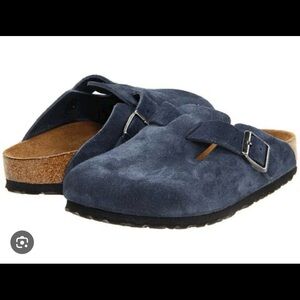 Birkenstock Boston clogs in navy